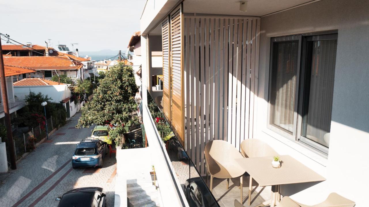 Aparthotel Evitel Luxury Living Hanioti Esterno foto