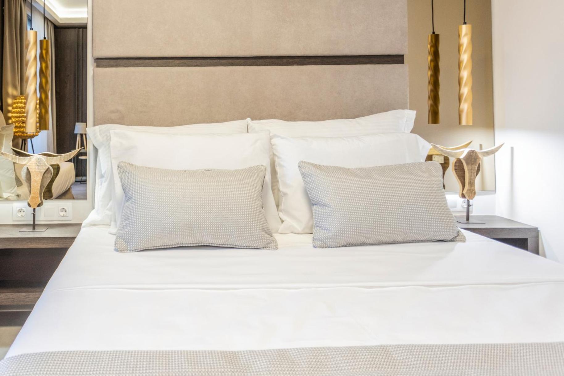 Aparthotel Evitel Luxury Living Hanioti Esterno foto