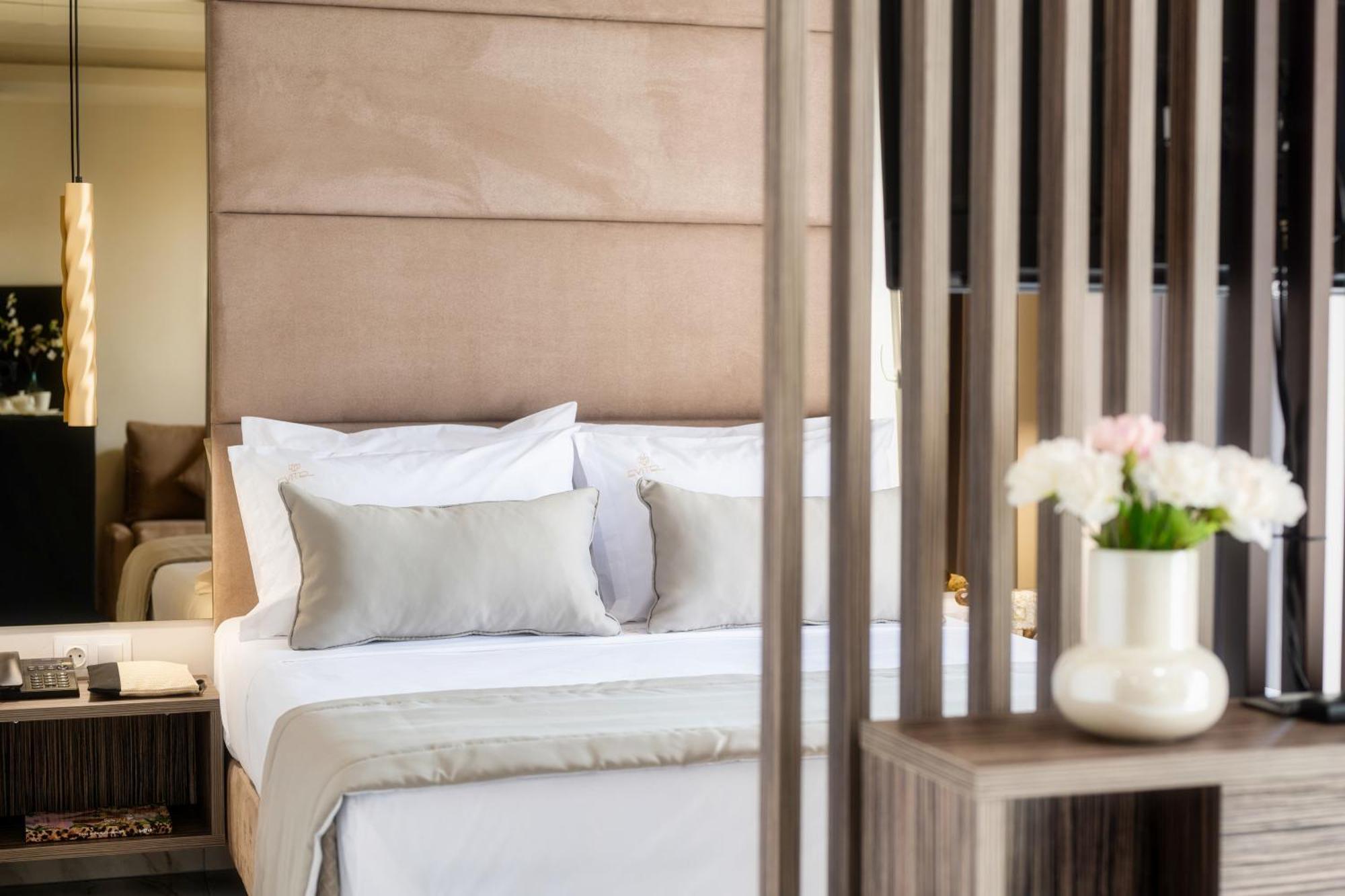 Aparthotel Evitel Luxury Living Hanioti Esterno foto