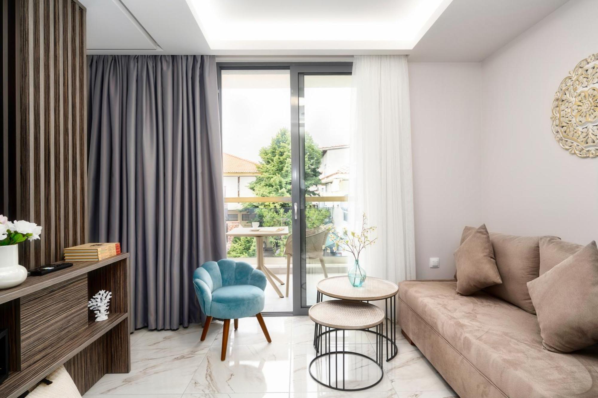 Aparthotel Evitel Luxury Living Hanioti Esterno foto