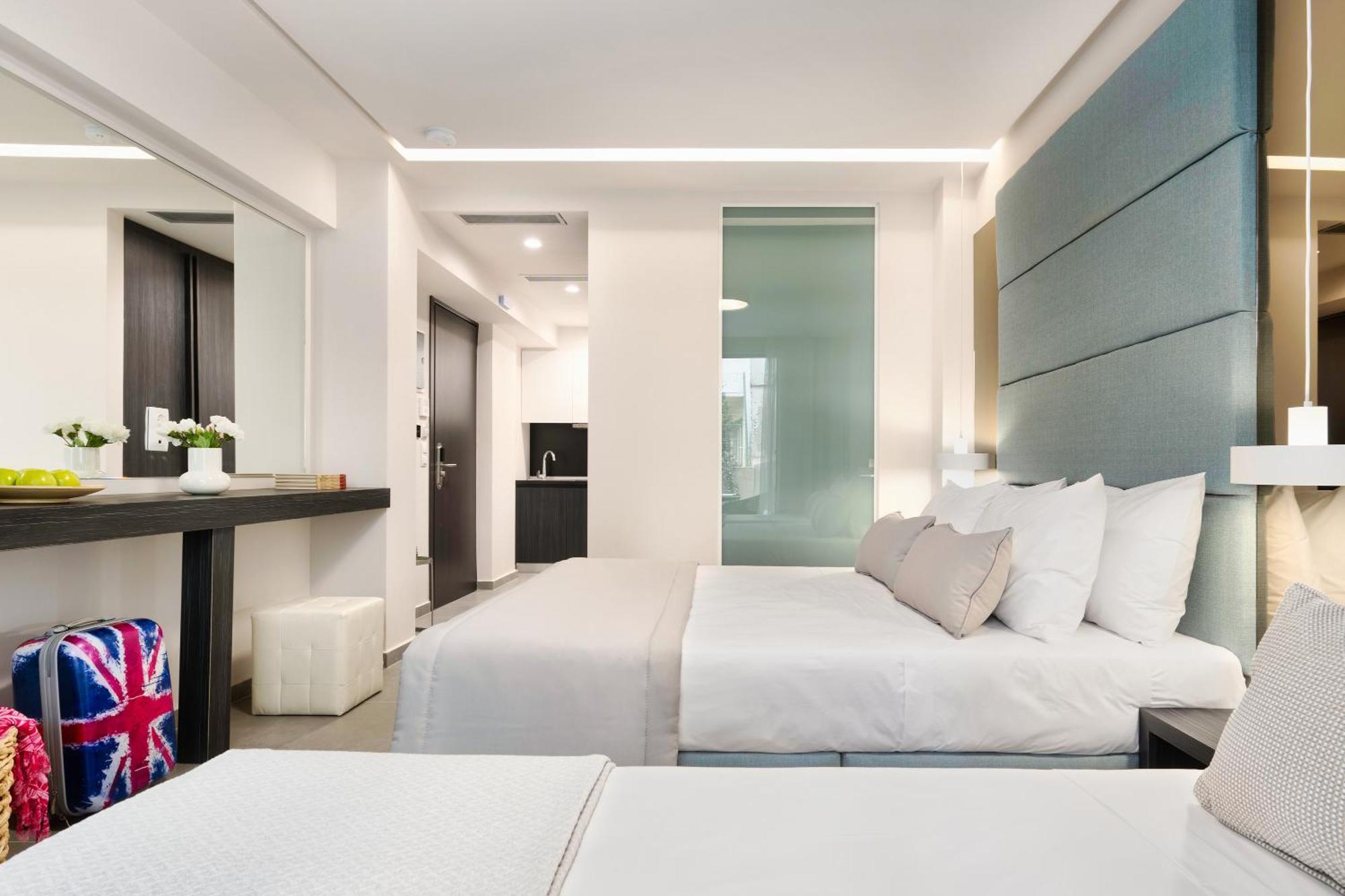 Aparthotel Evitel Luxury Living Hanioti Esterno foto